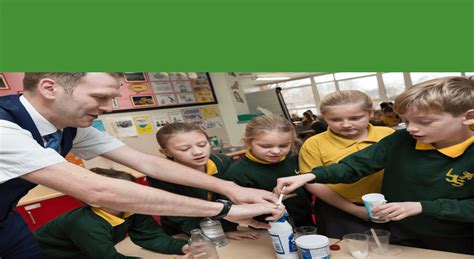 larkfields junior school home