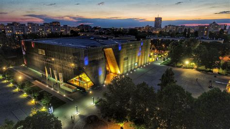 O muzeum Muzeum Historii Żydów Polskich POLIN w Warszawie