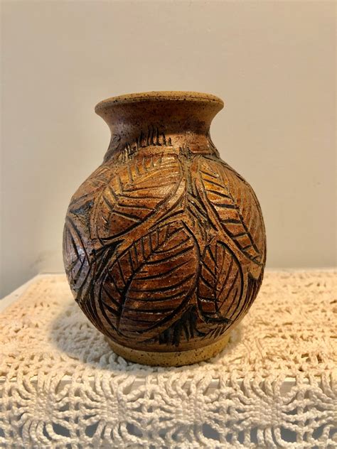 Vintage Macgregor Signed Pottery Vase Etched Leaf Pattern Pottery Pot