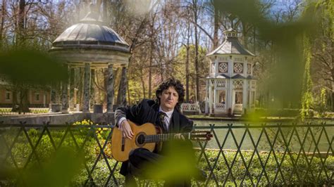 Juan Manuel Cañizares el guitarrista que llevó el flamenco desde la