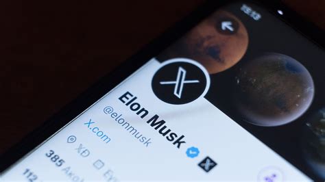 Elon Musk Suggests Tweets Will Now Be Called ‘xs Amid Twitter Rebrand