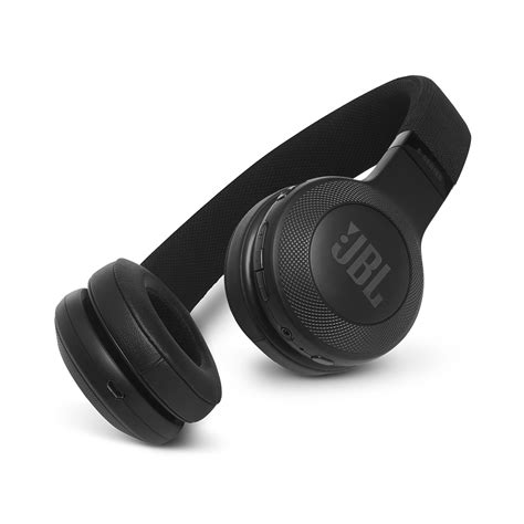 JBL E45BT | Wireless on-ear headphones
