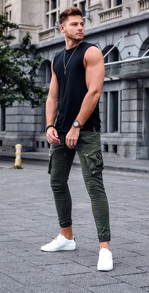 5 Ways To Style The Cargo Pants This Season 2020