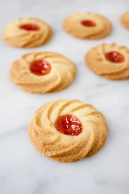 Koekjes Spritsen Maken Met Jam Recept Makkelijk Recept Koekjes