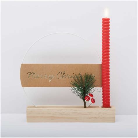 Rama De Pino Con Mini Setas 13 Cm Noël Maisons Du Monde