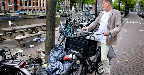 Op Pad Met Een Stadsjutter Ik Denk Telkens Weer Wauw Dat Mensen Dit