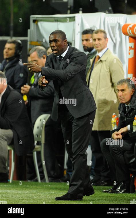 Clarence Seedorf Ac Milan Hi Res Stock Photography And Images Alamy