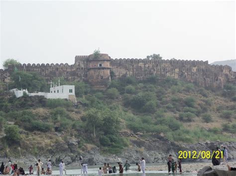 Attock Bridge and Attock Khurd | Daily Hangama