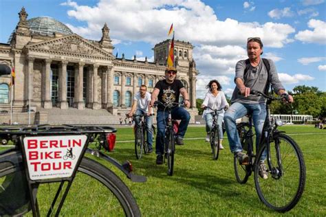 Berlijn Fietstocht In Kleine Groep Door Het Stadscentrum Getyourguide