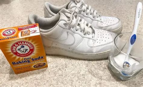 How To Clean White Shoes And Make Them Look Brand New