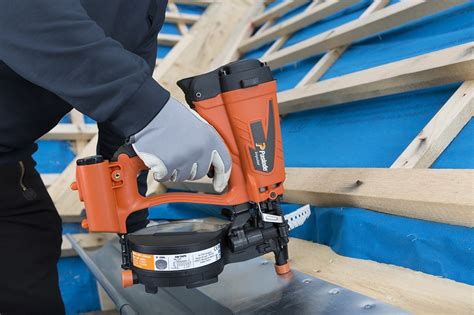 Make Light Work Of Metal Roof Fixing With The Paslode Im Cordless