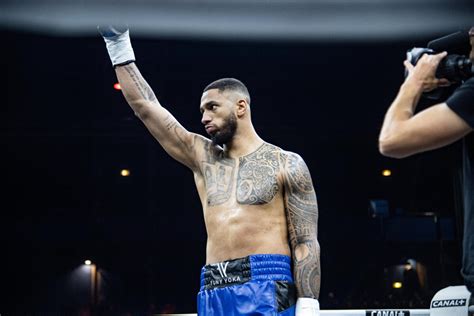 Photo Le français Tony Yoka s incline face au français d origine