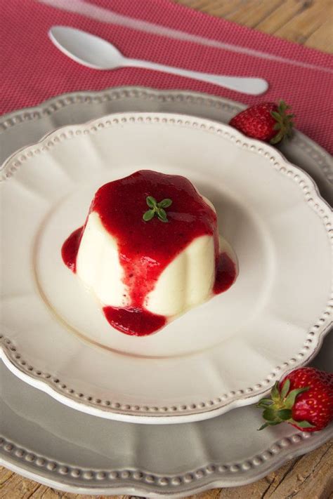 Panna Cotta De Baunilha Morangos Assados Artofit