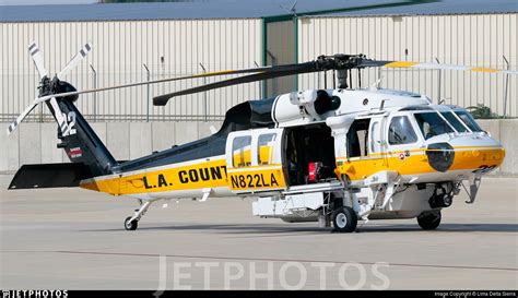 N822LA Sikorsky S 70 Firehawk United States Los Angeles County