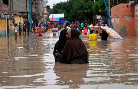 Al Menos 17 Muertos Y 370 000 Desplazados Por Las Inundaciones En Somalia