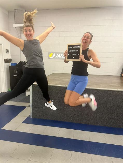 Fitness enthusiasts say Jazzercise is making a huge comeback