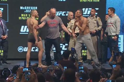 Flinched Conor Mcgregor Vs Nate Diaz Staredown Pic Video From Ufc