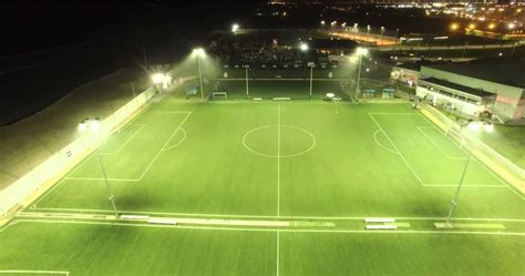 La Iluminaci N Adecuada Para Las Canchas Deportivas Y Jugadores