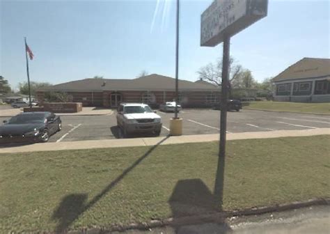 File:Checotah Municipal Court (City Courthouse) in Mcintosh County ...