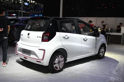 Volkswagen Backed Jac Yiwei Ev Powered By Sodium Ion Battery Starts