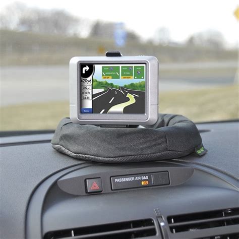 Bracketron® Ufm 100 Bl Nav Mat™ Portable Gps Dashboard Mount