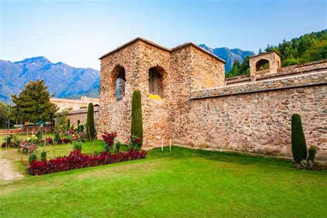 Pari Mahal Palace Garden in Srinagar Stock Image - Image of landmark ...