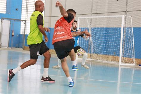 Mogi Futsal enfrenta o Taubaté no Botujuru e tenta a primeira vitória