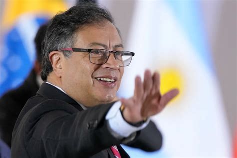 Gustavo Petro Alcanzó Un 51 De Desaprobación En Encuesta De