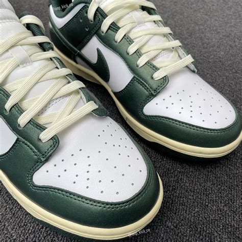 Nike Dunk Low Vintage Green Mens Wmns DQ8580 100