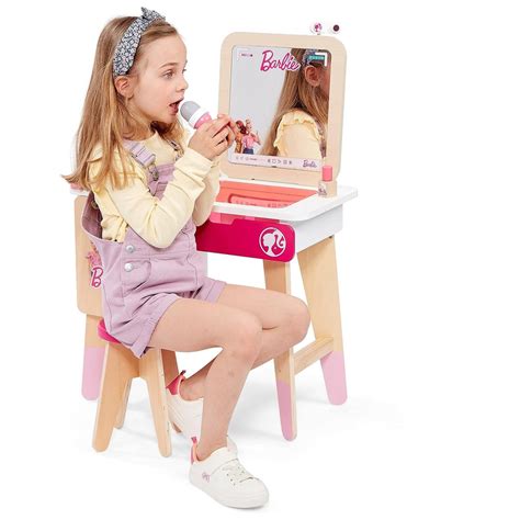 Masa De Machiaj Cu Studio Vlogger Din Lemn Barbie Jucarie Emagro