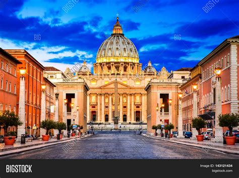 Rome Italy Papal Image And Photo Free Trial Bigstock