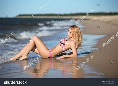 Portrait Happy Sexy Girl Pink Bikini Stock Photo 324696347 Shutterstock