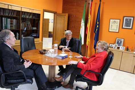 La Escuela Andaluza De Salud Pública Y La Universidad San Ignacio De Loyola Firman En Granada Un