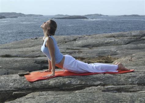 Get Rid of That Back Pain: 5 Yoga Asanas to Try