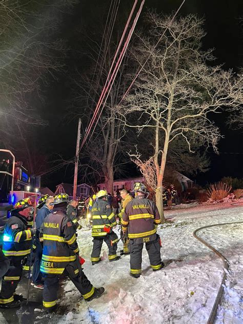 Working Fire Extinguished In Valhalla Park Valhalla Fire Department