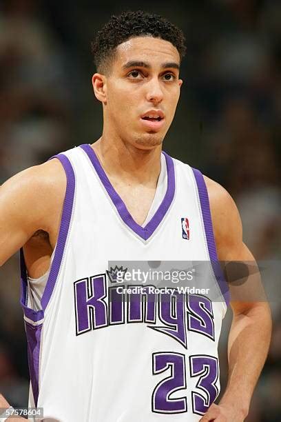 6363 Kevin Martin Basketball Stock Photos High Res Pictures And