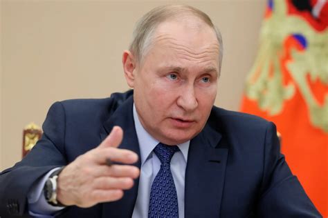 Risco De Uma Guerra Nuclear Est A Aumentar Avisa Vladimir Putin Sic