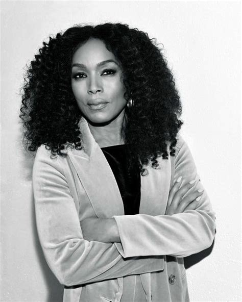 Pin By Maty Cise On Angela Bassett African American Actress Black Actresses Women Lawyer