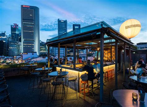 The 10 Best Rooftop Restaurants in Singapore