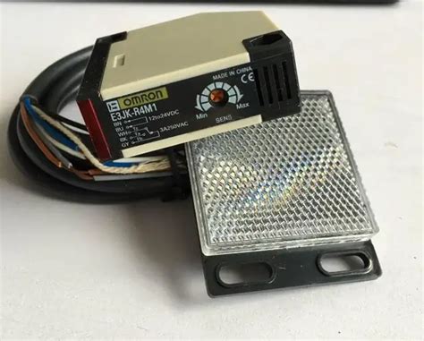 E3jk R4m1 Dc12 24v Ac90 240v Retroreflective Photoelectric Sensor