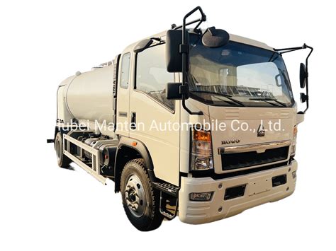 Sinotruk Howo Tons Cbm Liters Lpg Bobtail Truck For Gas