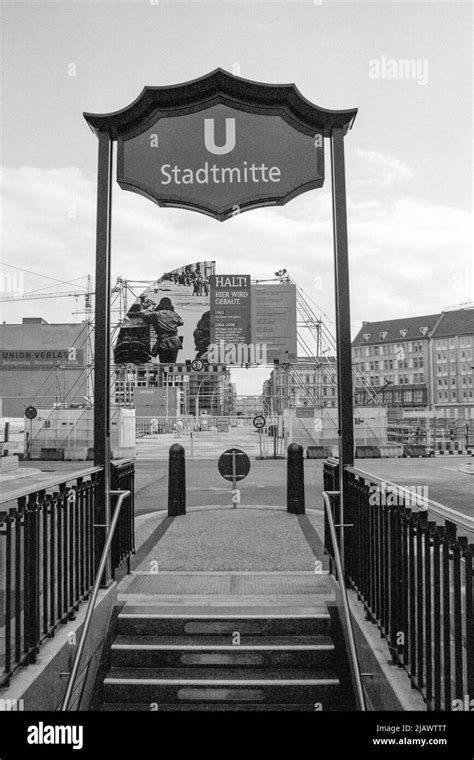 U bahn stadtmitte fotografías e imágenes de alta resolución Alamy