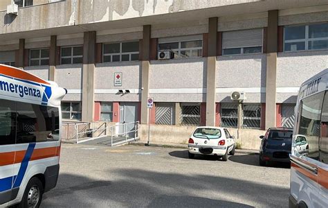 Policlinico Di Messina La Uil Fpl Cronica Carenza Di Infermieri