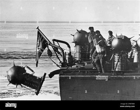 Sea Mine German Hi Res Stock Photography And Images Alamy