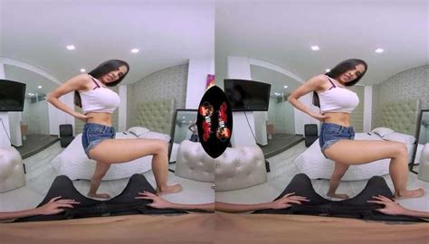 Vrlatina Stunning Skinny Latina With Big Boobs And Body Vr TNAFlix Porn Videos