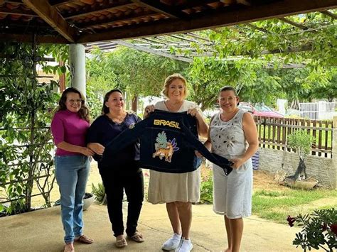 Bordadeiras Do Rn Confeccionam O Uniforme Que A Delega O Brasileira