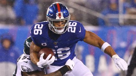 Saquon Barkley Cracks 1000 Yard Mark But 4 12 Record Tells Him There