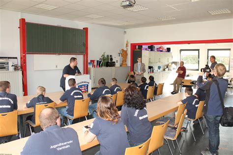 Berufsfeuerwehr Wochenende Der Jugendfeuerwehr Ffw Viernheim