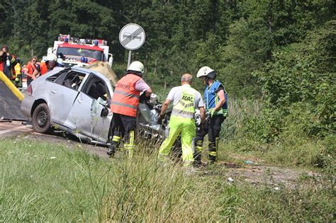 Autofahrer Stirbt Bei Unfall Auf B 27