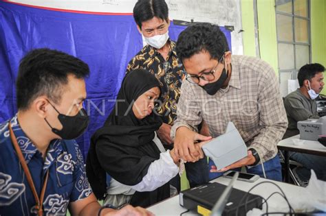 Perekaman Ktp Elektronik Bagis Siswa Disabilitas Antara Foto